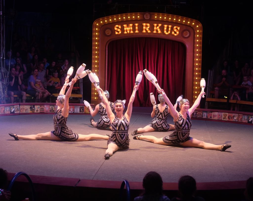 Juggling Finale at Circus Smirkus